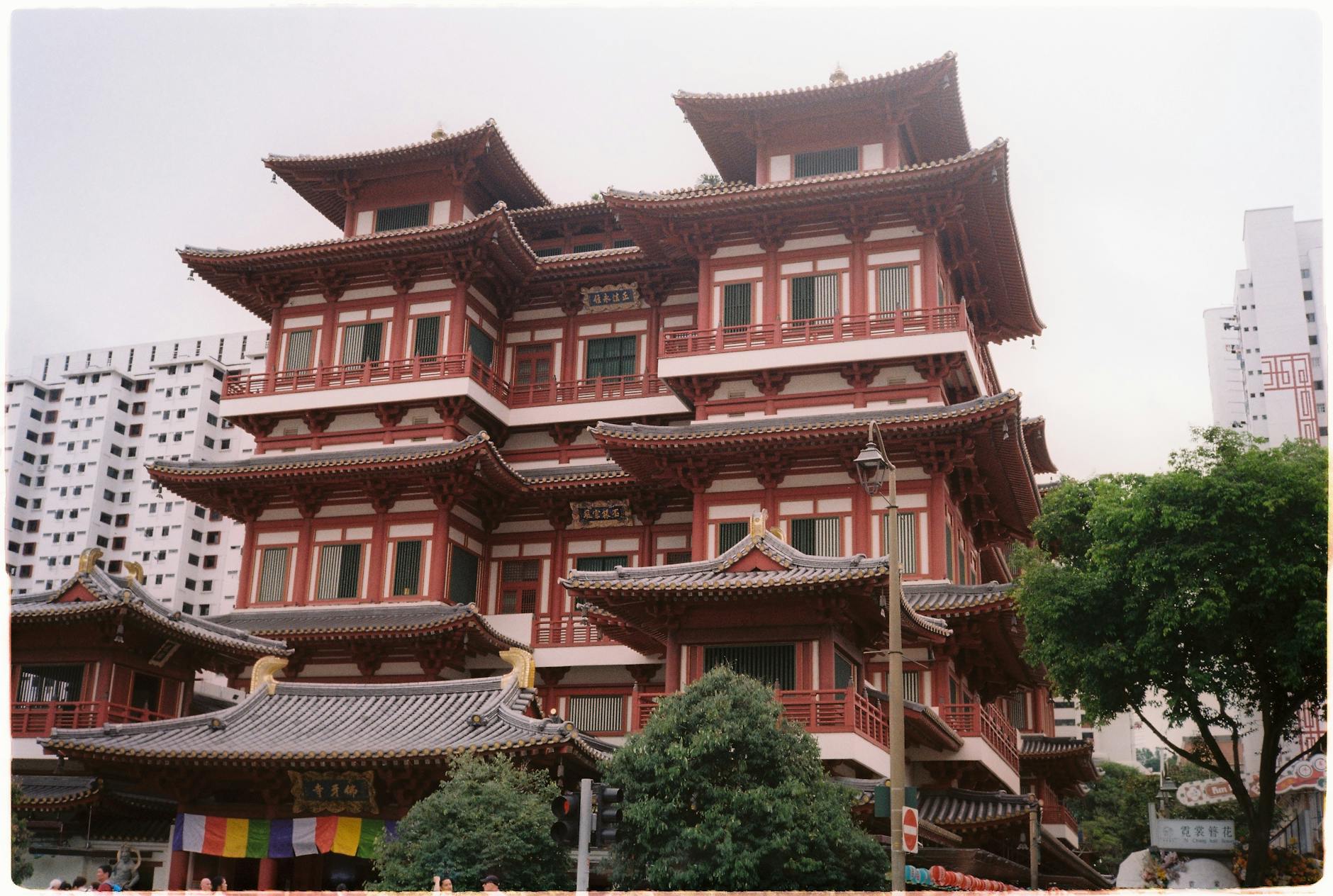 Buddha Tooth Relic Temple