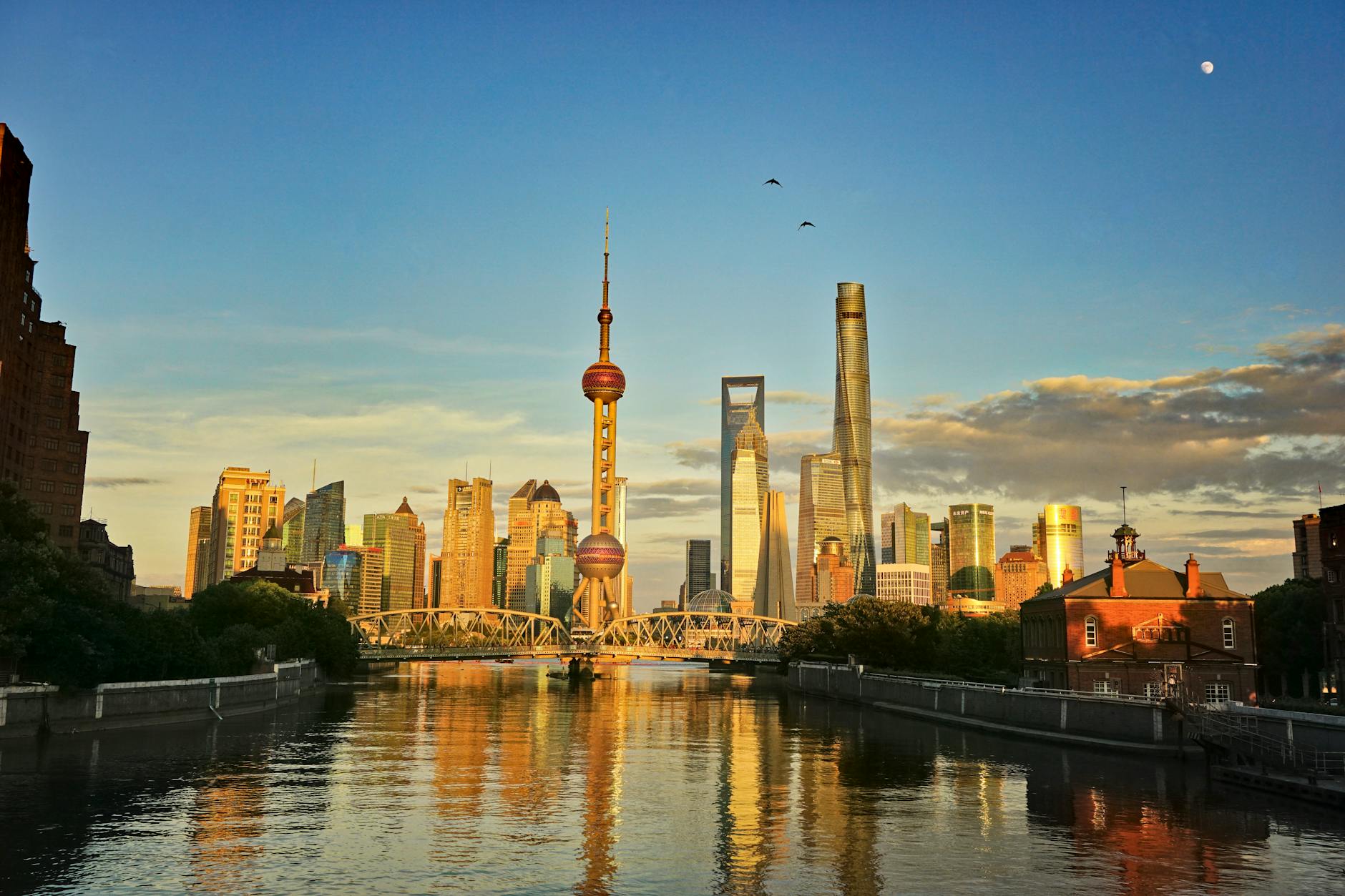 Pudong & Lujiazui by the Numbers